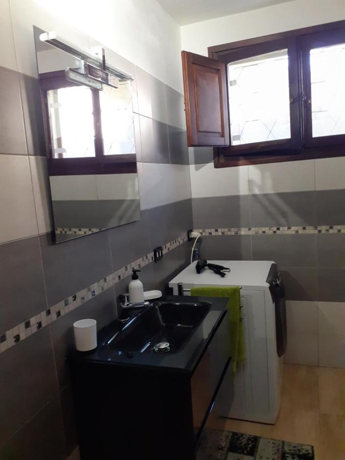 Casa Dylan Apartment Cagliari Luaran gambar